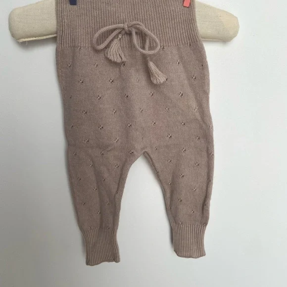 Belle Enfant Pointelle wrap top, leggings and bonnet set 0-3 months in alabaster